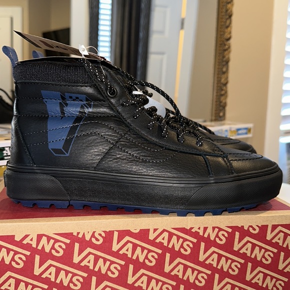 Brand New w/box Vans Sk8-Hi MTE-1 'Varsity Black' Sneakers Men's - Picture 1 of 15